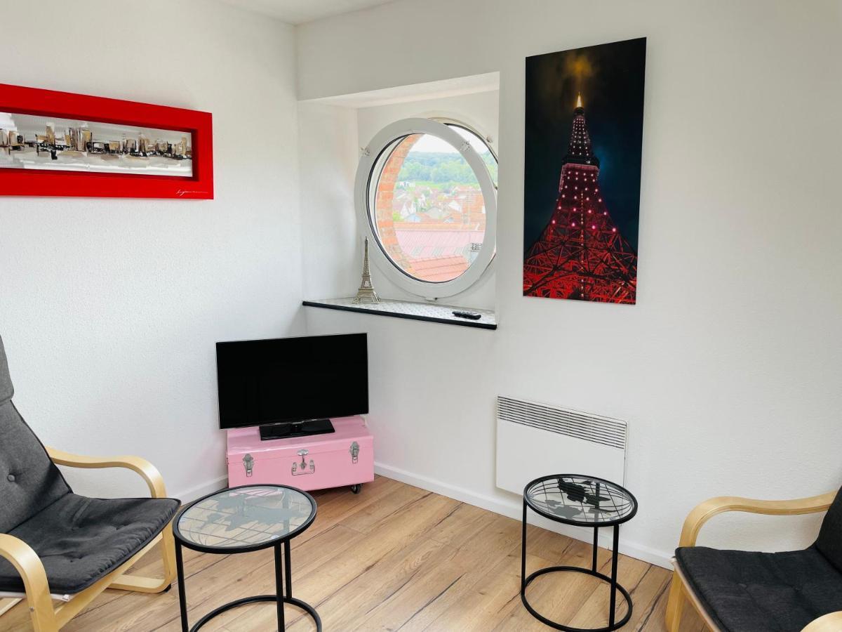 Le Loft, Alliance De Confort Et De Praticite Apartment Везул Екстериор снимка